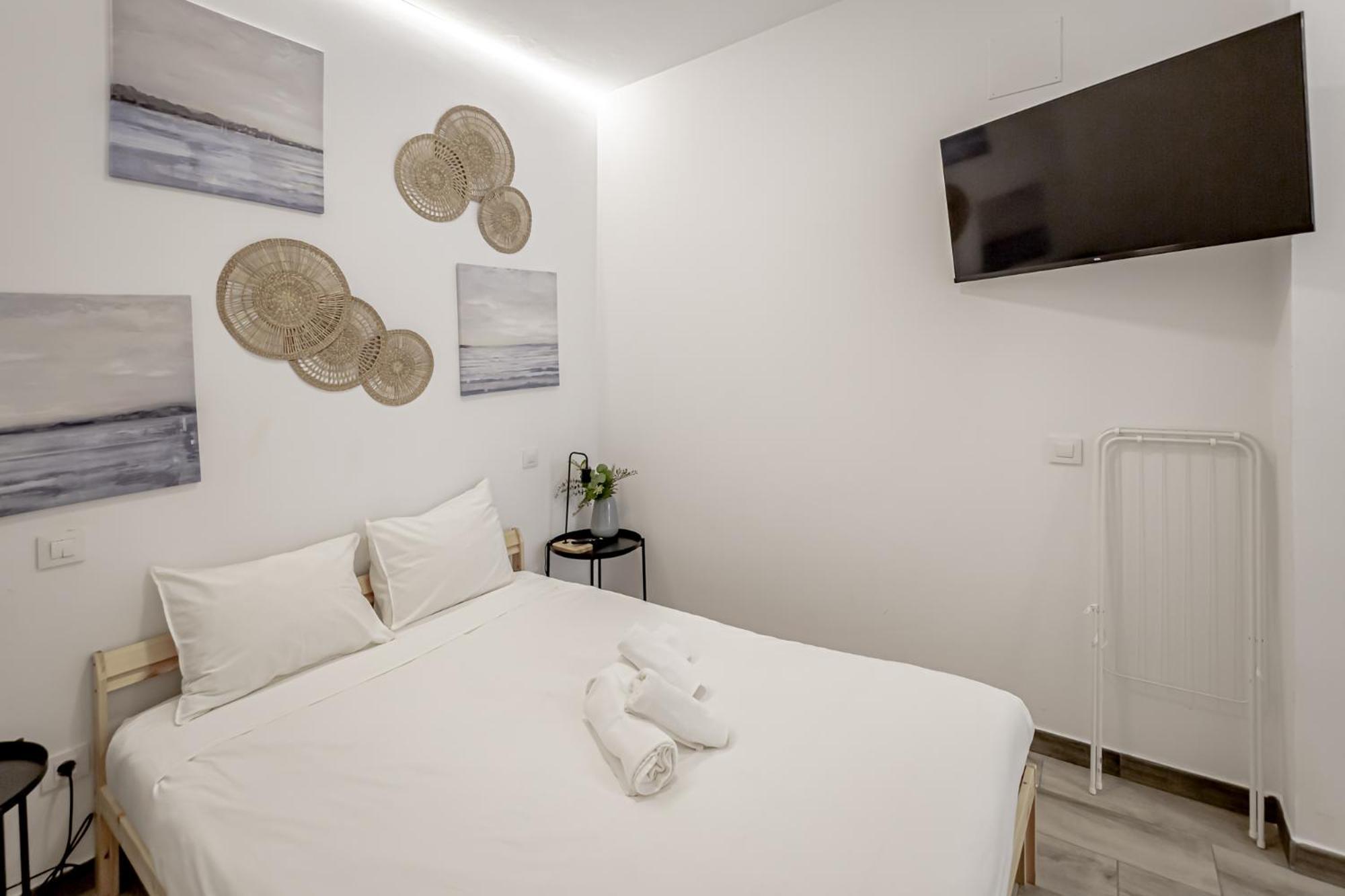 Apartamentos Tetuan Мадрид Екстериор снимка