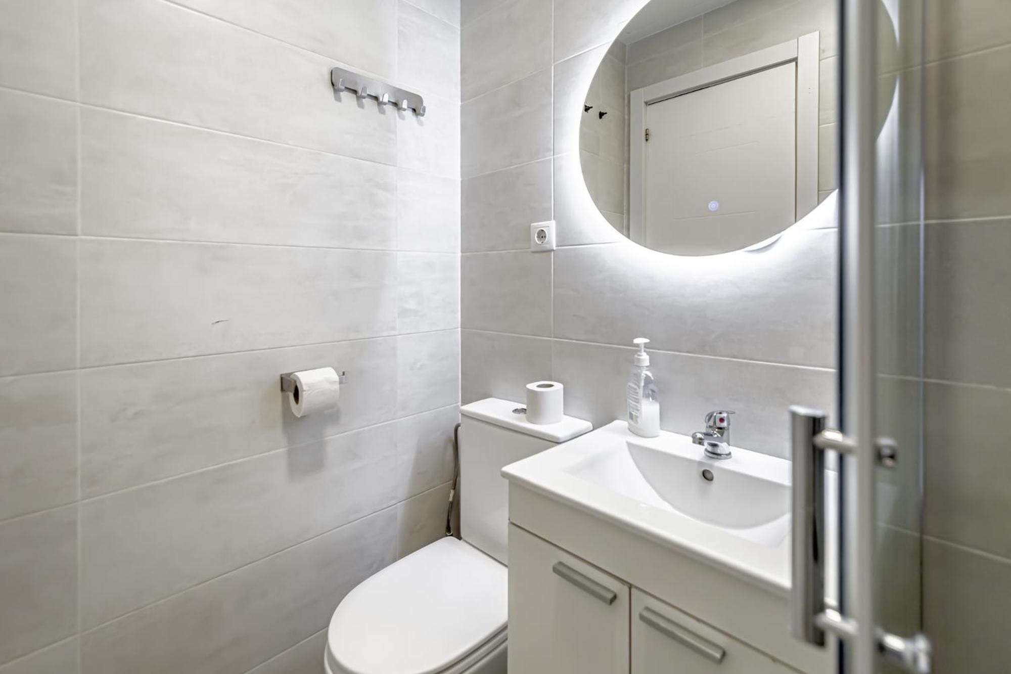 Apartamentos Tetuan Мадрид Екстериор снимка