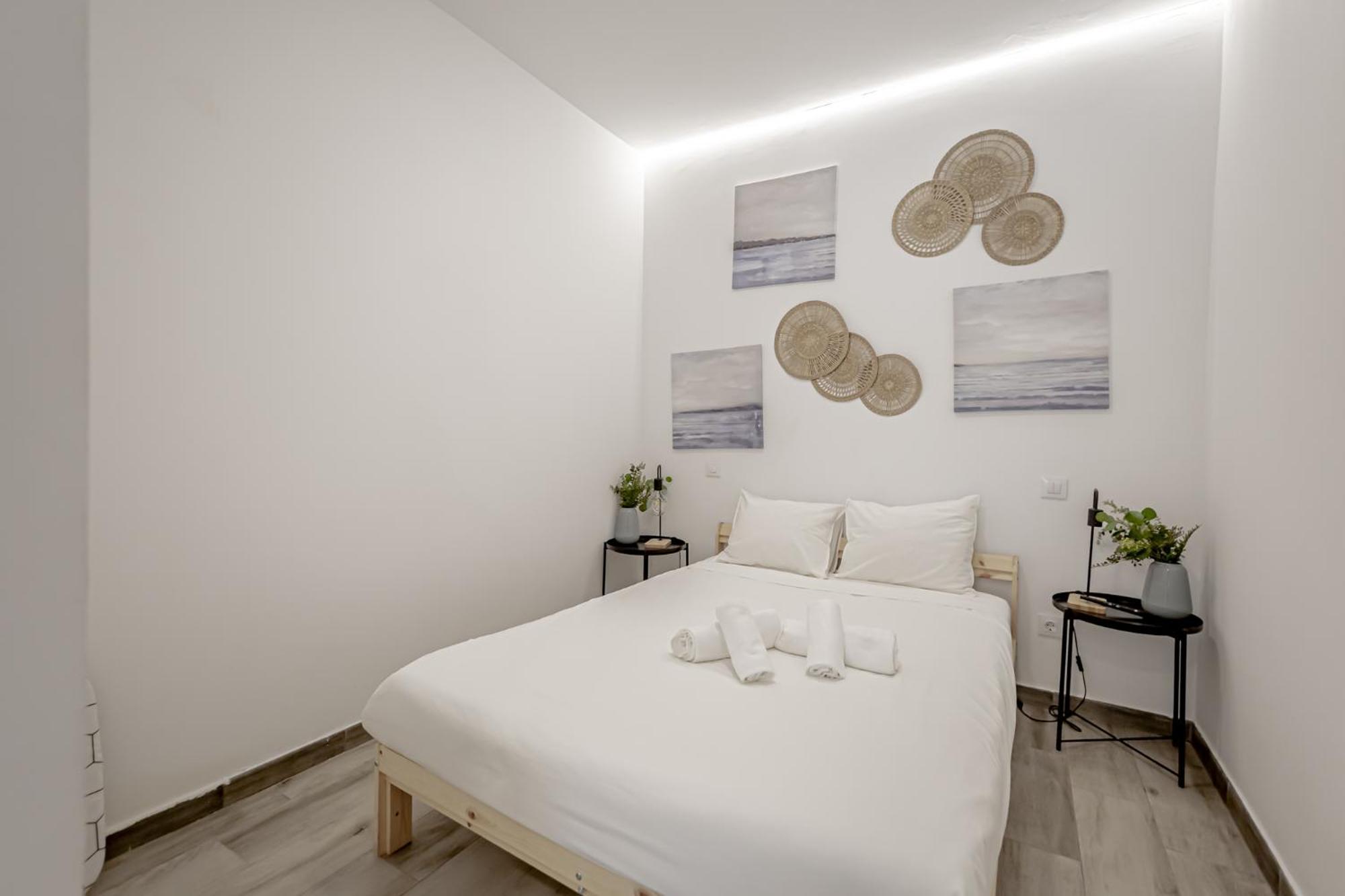 Apartamentos Tetuan Мадрид Стая снимка